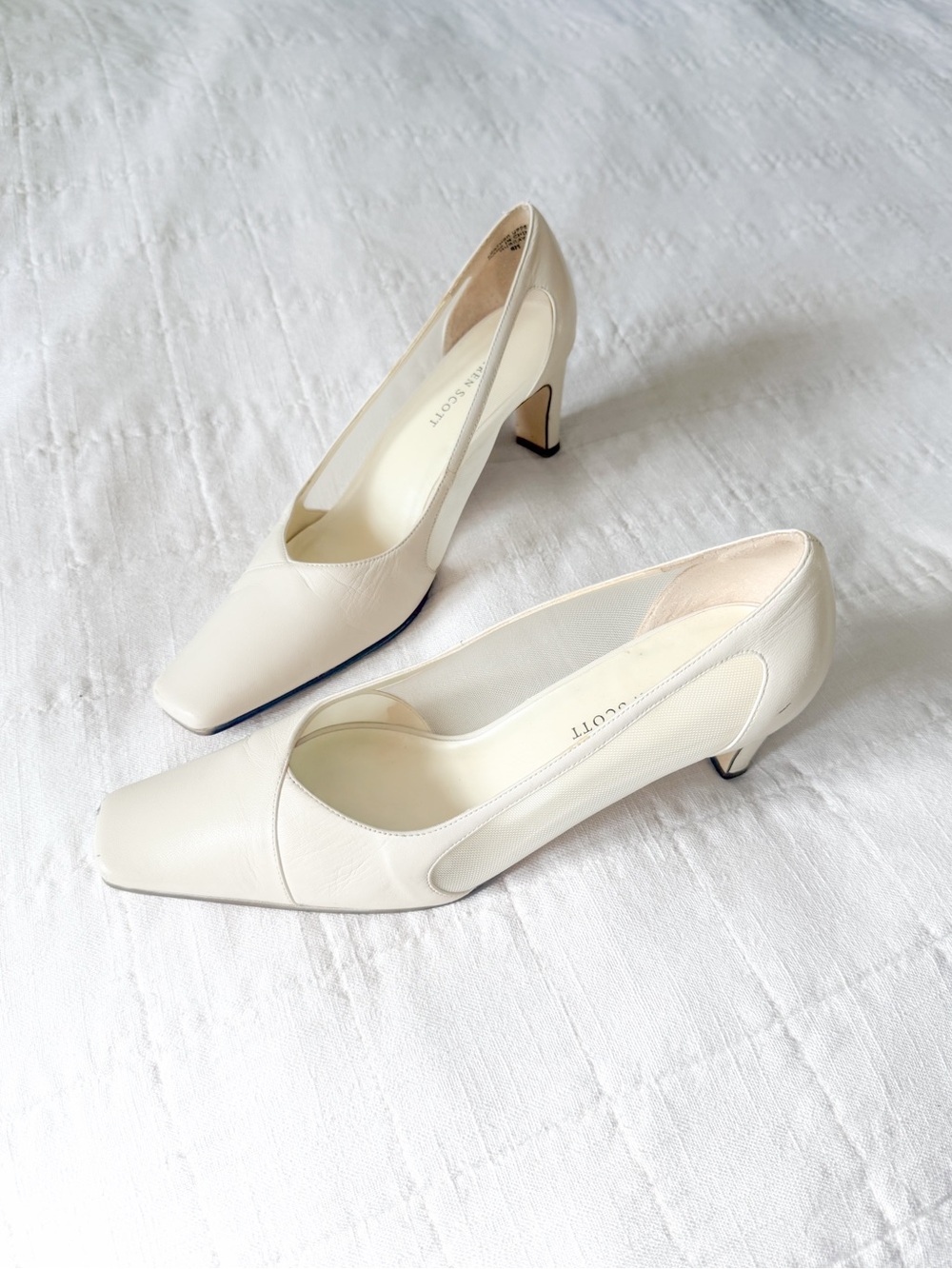Karen Scott Ivory Mid-Heel Square-Toe Pumps